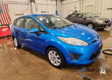 2013 Ford Fiesta Se из США, поврежденный, VIN 3FADP4EJ3DM132359
